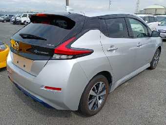 NISSAN LEAF 2020 Image 10