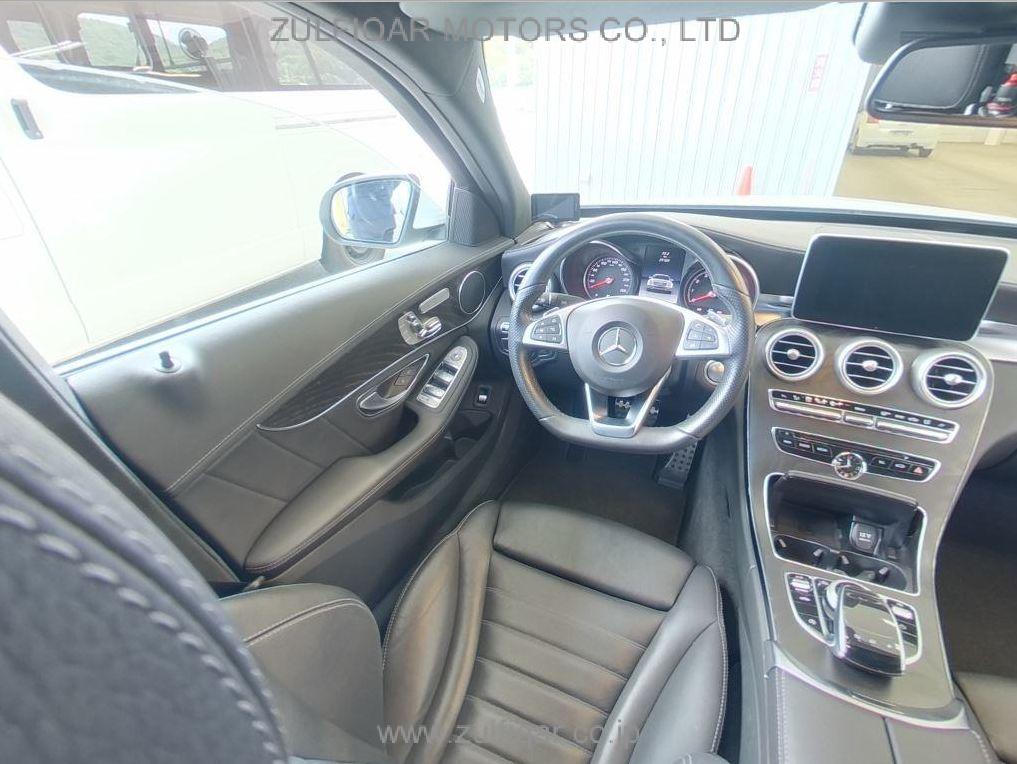 MERCEDES BENZ C CLASS 2015 Image 3