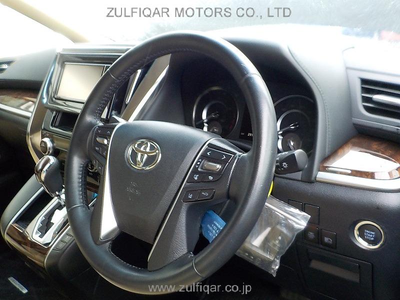 TOYOTA VELLFIRE 2019 Image 6