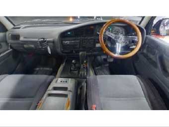 TOYOTA LAND CRUISER 80 1991 Image 5