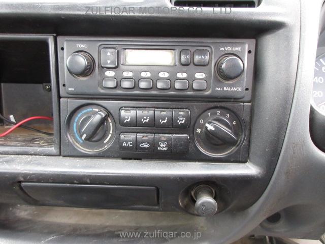 MAZDA BONGO TRUCK 2003 Image 12