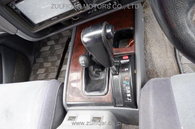 TOYOTA LAND CRUISER 80 1991 Image 9