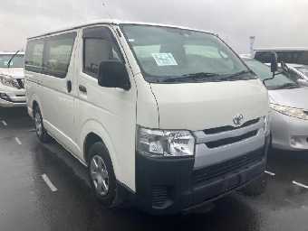 TOYOTA HIACE 2017 Image 11