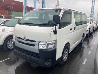 TOYOTA HIACE 2017 Image 12