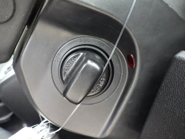 MAZDA PREMACY 2017 Image 22