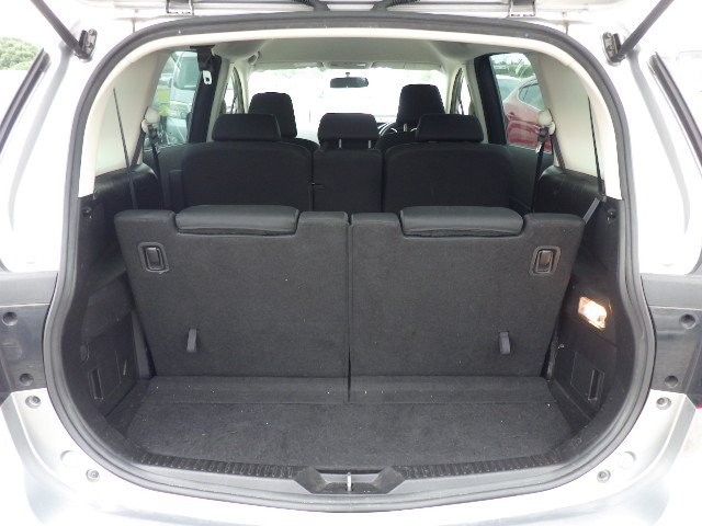 MAZDA PREMACY 2017 Image 28