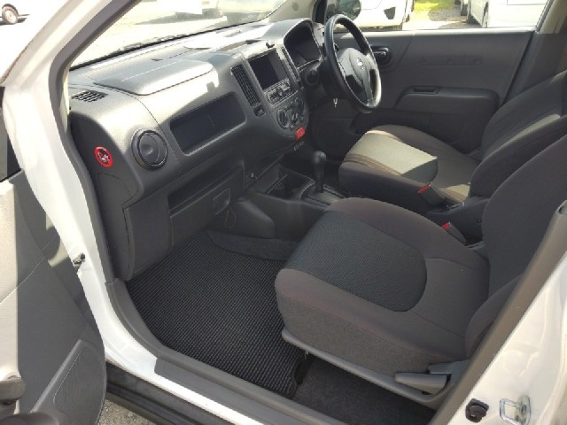 NISSAN NV150 AD 2017 Image 20