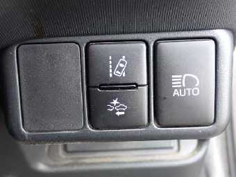 TOYOTA AQUA 2017 Image 7