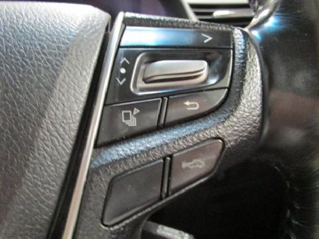 TOYOTA ALPHARD 2017 Image 22