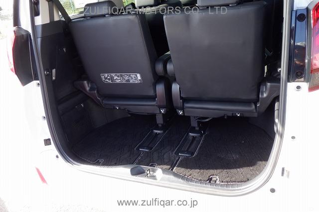 TOYOTA ALPHARD 2017 Image 40