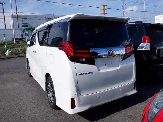 TOYOTA ALPHARD 2017 Image 43