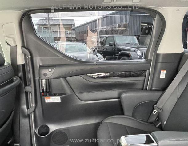 TOYOTA ALPHARD 2020 Image 23