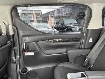 TOYOTA ALPHARD 2020 Image 17