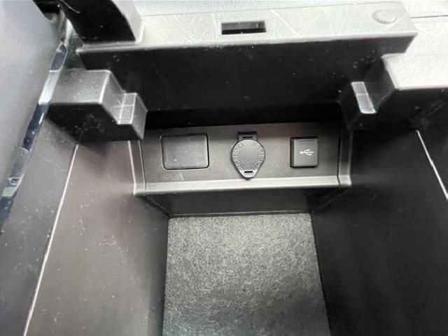 TOYOTA ALPHARD 2020 Image 30