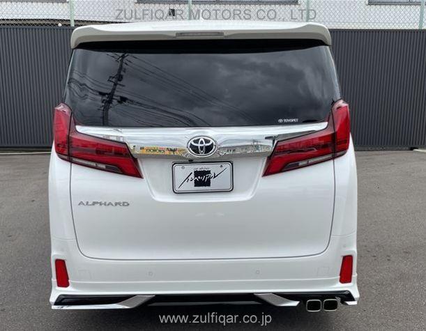 TOYOTA ALPHARD 2020 Image 4