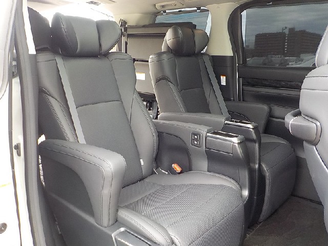 TOYOTA ALPHARD 2020 Image 62