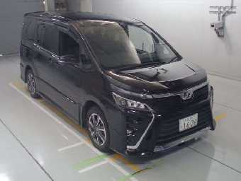 TOYOTA VOXY 2017 Image 5