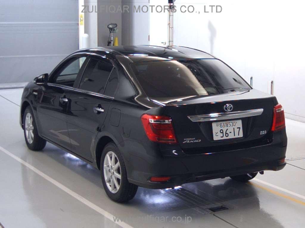 TOYOTA COROLLA AXIO 2016 Image 6