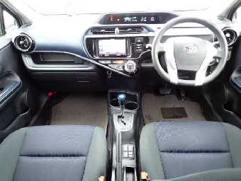 TOYOTA AQUA 2016 Image 3