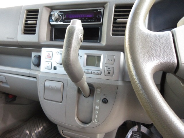 SUZUKI EVERY WAGON 2009 Image 19