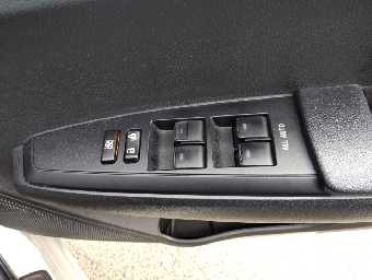 TOYOTA COROLLA FIELDER 2017 Image 12