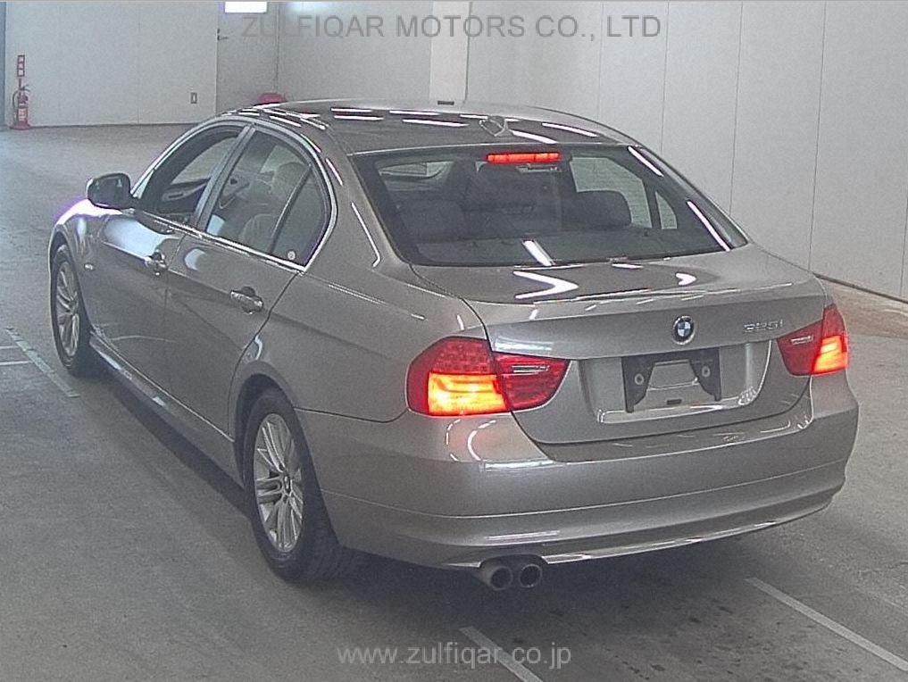 BMW 3 SERIES 2009 Image 2