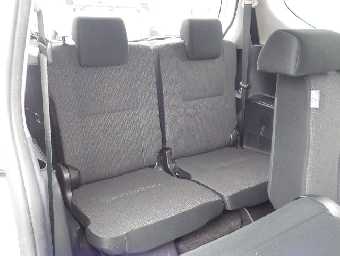 TOYOTA SIENTA 2018 Image 11