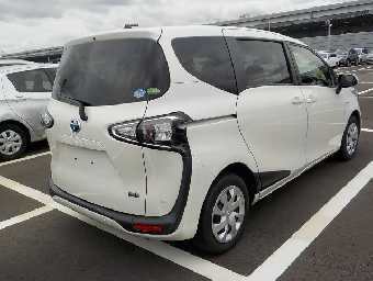 TOYOTA SIENTA 2018 Image 15