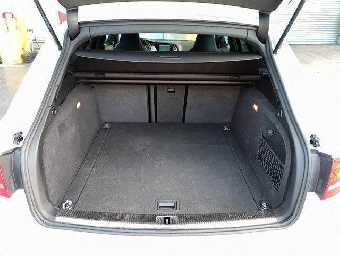 AUDI S4 AVANT 2011 Image 20