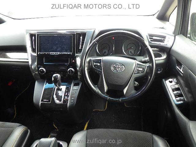 TOYOTA VELLFIRE 2017 Image 6