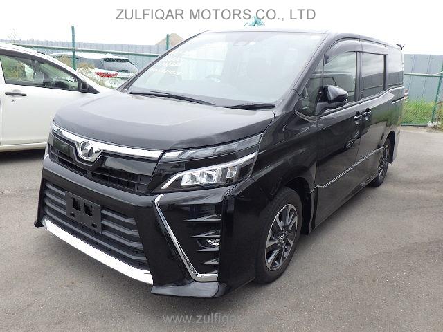 TOYOTA VOXY 2017 Image 20