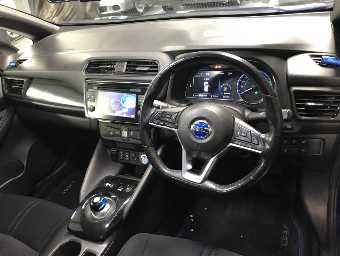 NISSAN LEAF 2019 Image 3