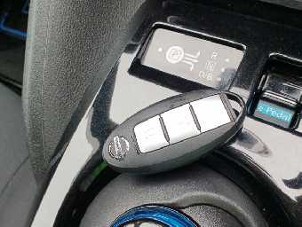 NISSAN LEAF 2019 Image 21