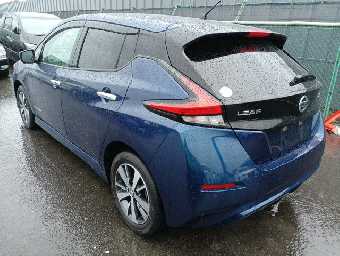 NISSAN LEAF 2019 Image 9
