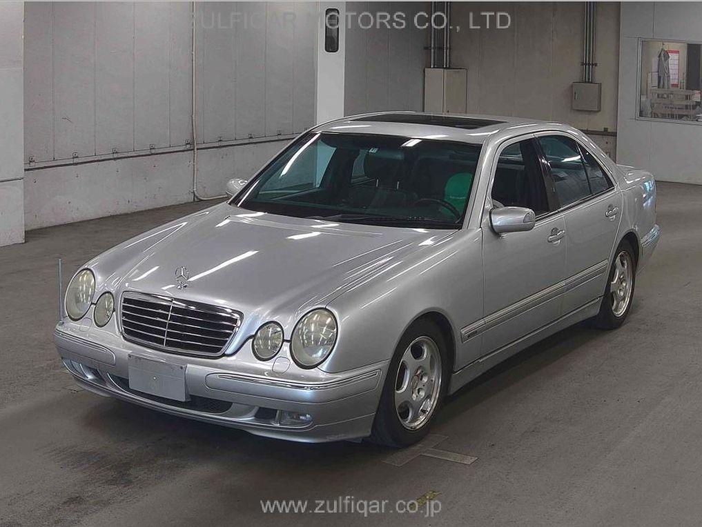 MERCEDES BENZ E CLASS 1999 Image 4