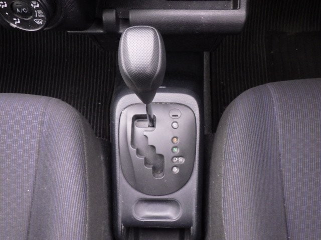 TOYOTA PROBOX 2017 Image 22