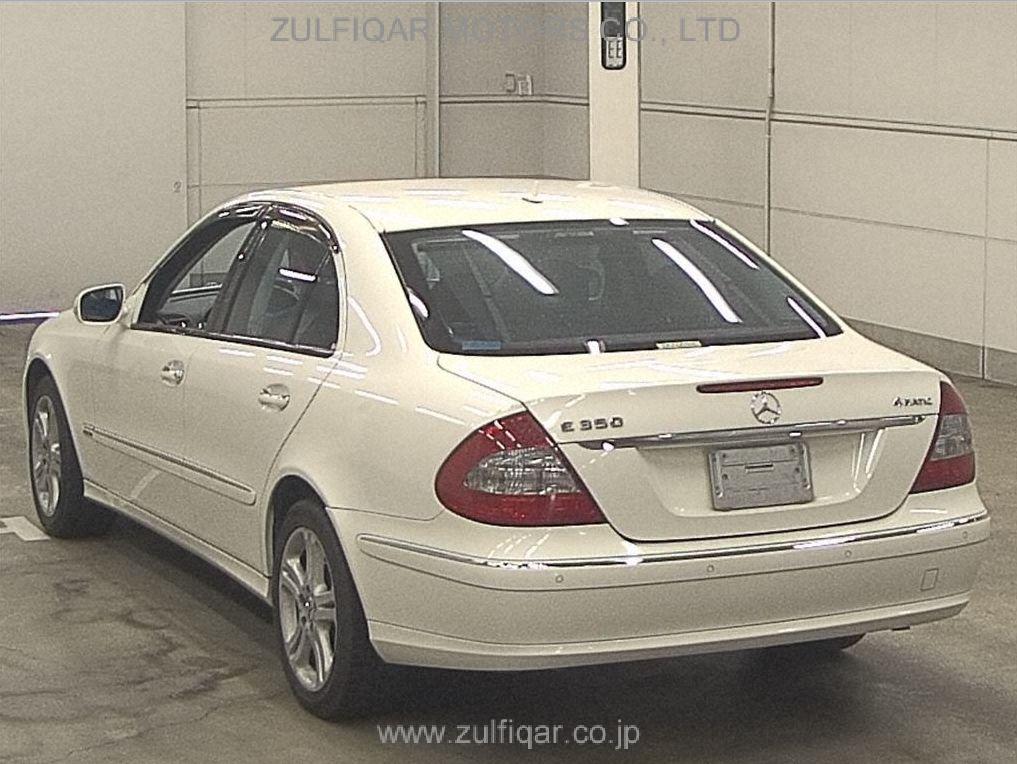 MERCEDES BENZ E CLASS 2007 Image 2