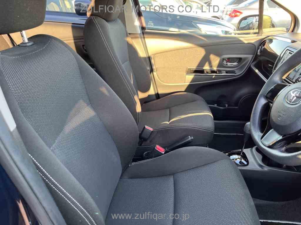 TOYOTA VITZ 2019 Image 8