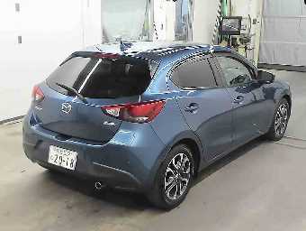 MAZDA DEMIO 2018 Image 4