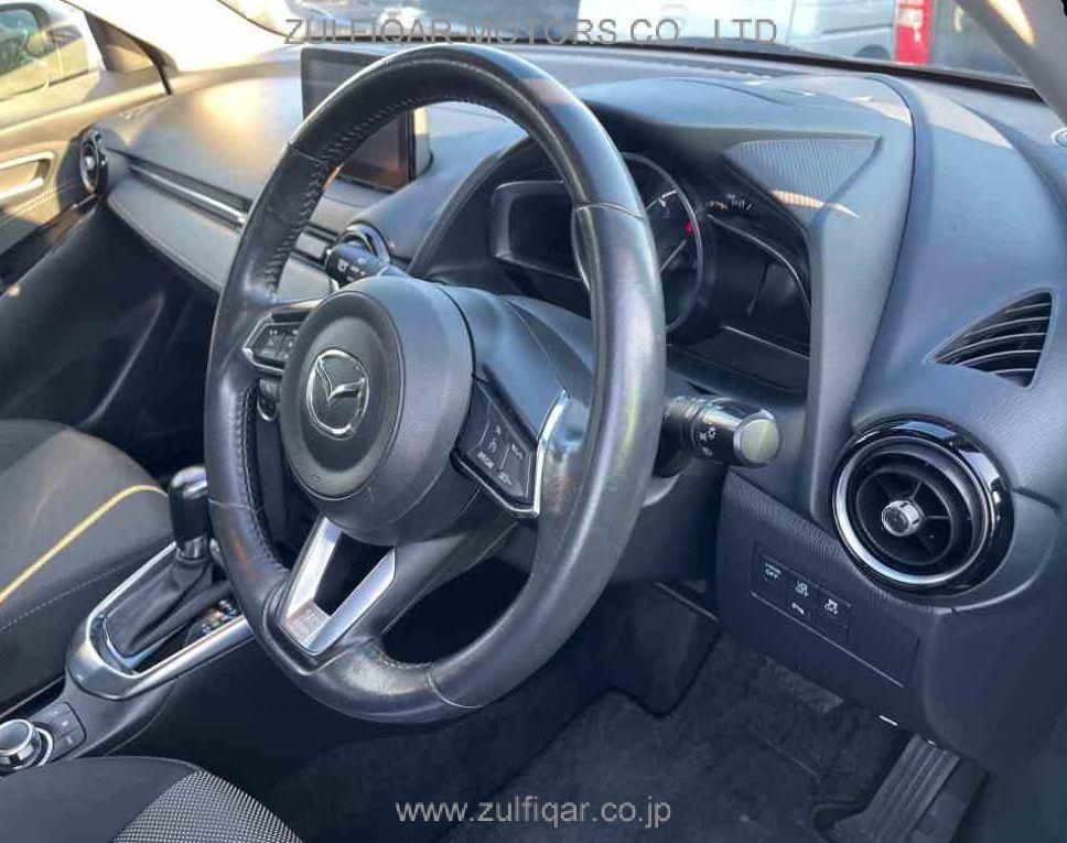 MAZDA DEMIO 2018 Image 6