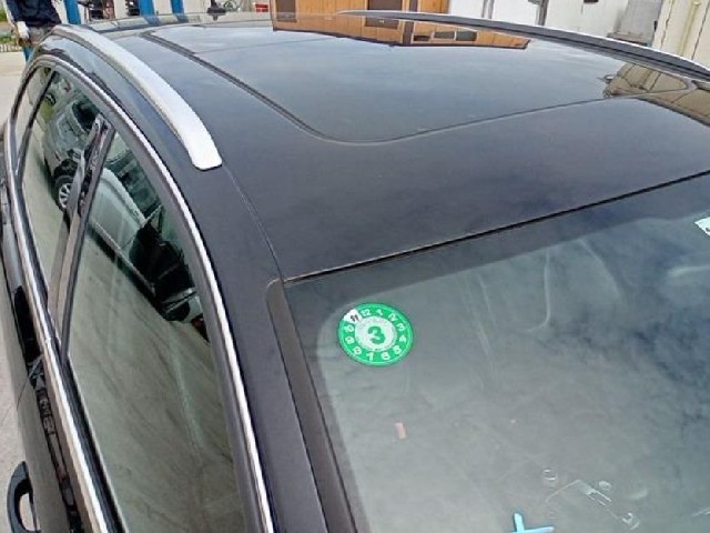 AUDI S4 AVANT 2011 Image 32