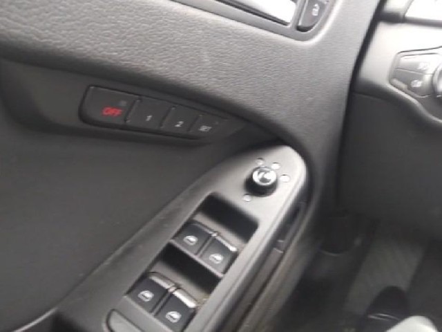 AUDI S4 AVANT 2011 Image 46