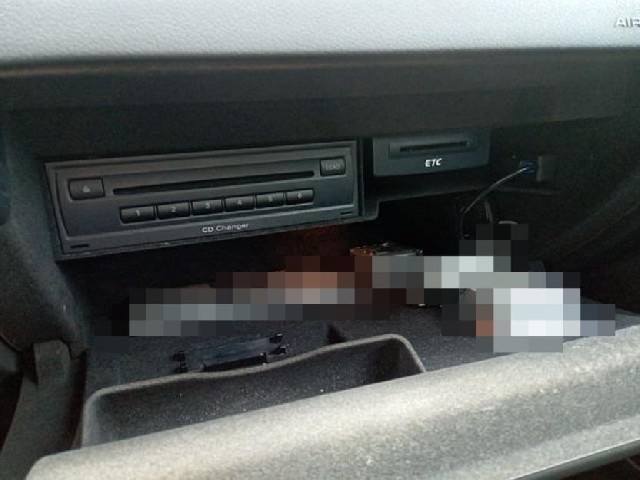 AUDI S4 AVANT 2011 Image 48