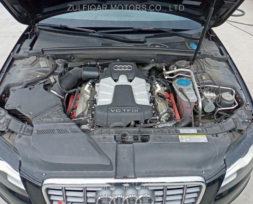 AUDI S4 AVANT 2011 Image 6