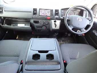 TOYOTA REGIUSACE 2017 Image 5