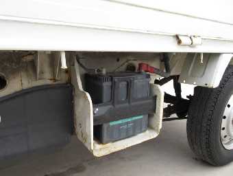 SUZUKI CARRY TRUCK 2004 Image 7
