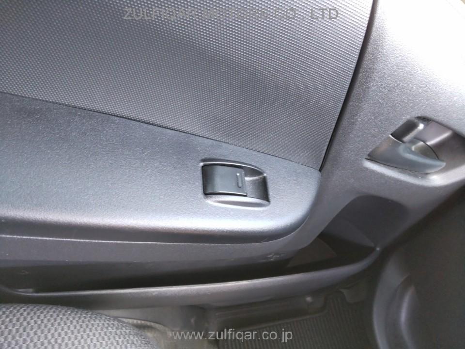 TOYOTA REGIUSACE 2017 Image 11