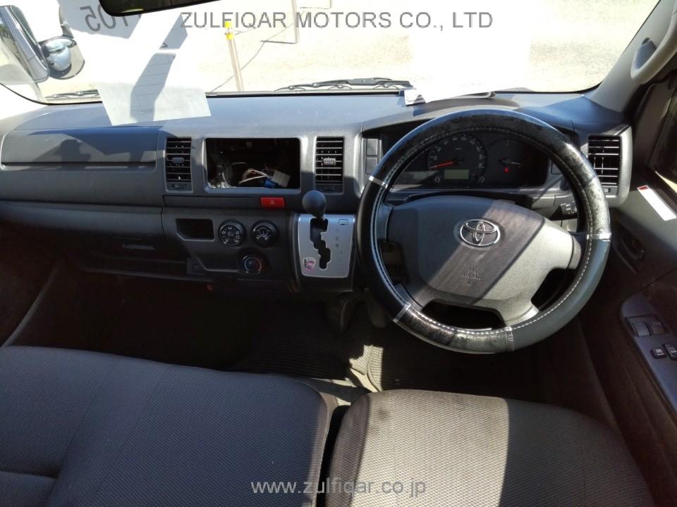 TOYOTA REGIUSACE 2017 Image 8