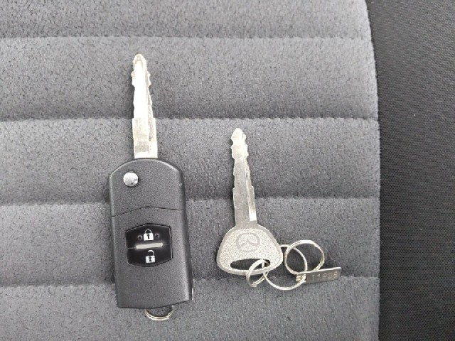 MAZDA BONGO 2017 Image 19