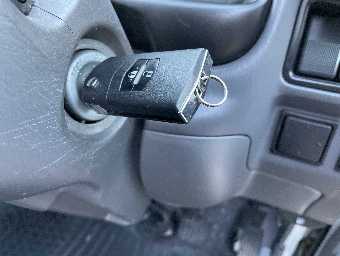 MAZDA BONGO 2017 Image 16